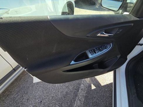Used 2023 Chevrolet Malibu LT image 22