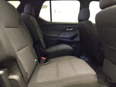 Used 2023 Chevrolet Traverse LT w/ LPO, Floor Liner Package AWD/4WD image 19
