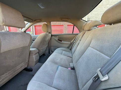 Used 2005 Toyota Corolla S image 15
