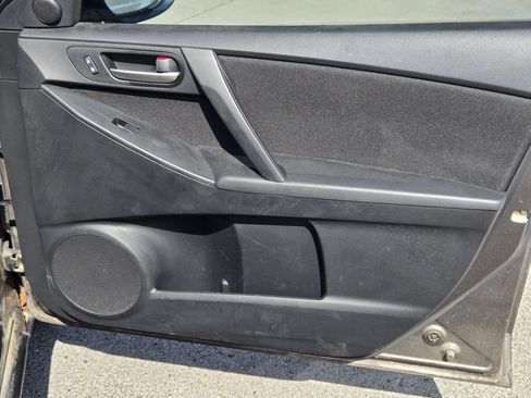 Used 2012 MAZDA MAZDA3 i Touring FWD image 27