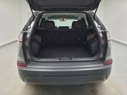 Used 2019 Jeep Cherokee Latitude Plus image 29