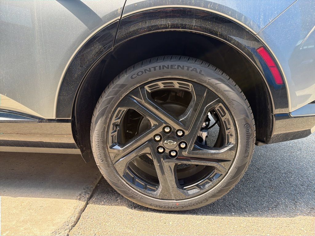 New 2026 Chevrolet Equinox EV RS AWD/4WD image 26