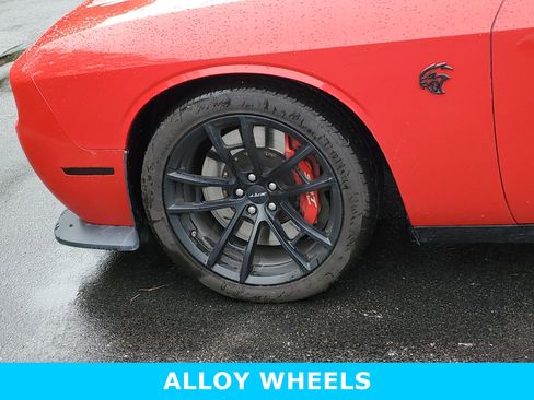 Used 2023 Dodge Challenger SRT Hellcat w/ Driver Convenience Group image 9