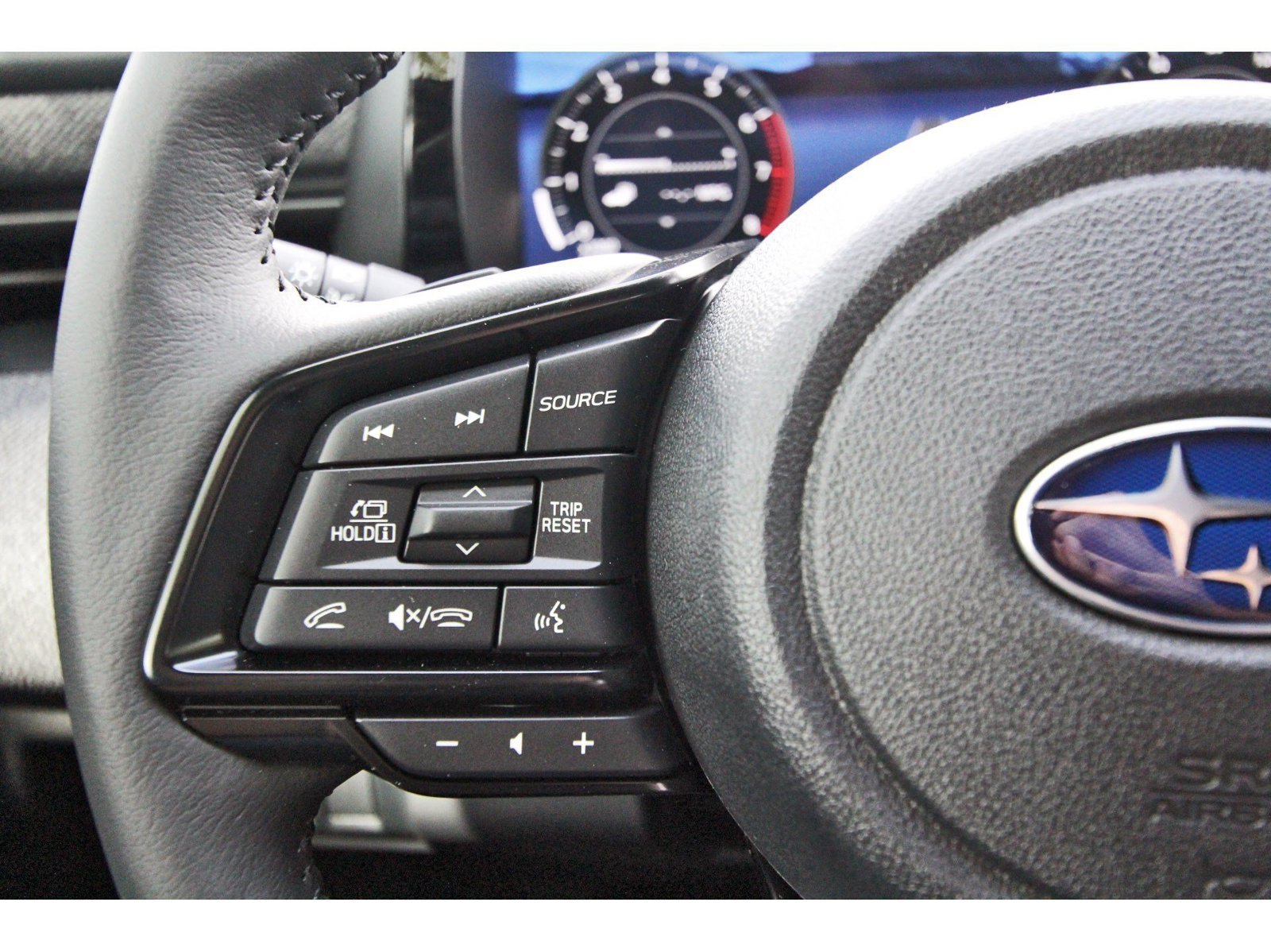 New 2026 Subaru Outback Limited AWD/4WD image 13