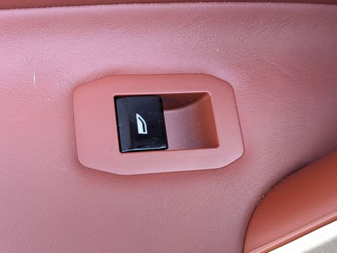 Used 2023 BMW iX xDrive50 w/ Ultimate Package 2 image 30