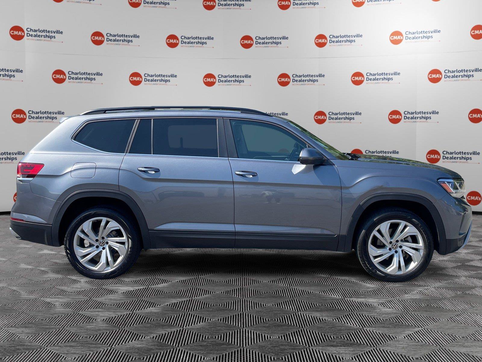 Used 2021 Volkswagen Atlas SE AWD/4WD image 6