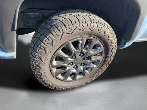 Used 2026 Toyota 4Runner SR5 RWD image 17