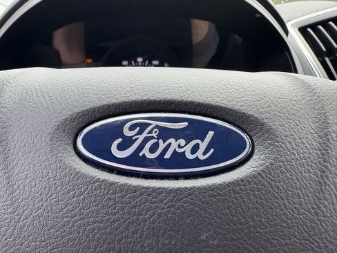 Used 2024 Ford Edge Titanium image 47