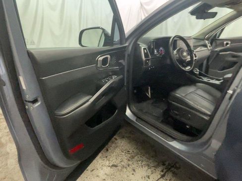 Used 2021 Kia Sorento S w/ Panoramic Sunroof Package AWD/4WD image 27