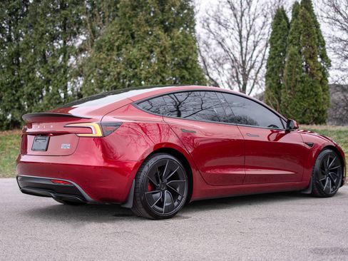 Used 2024 Tesla Model 3 Performance image 5