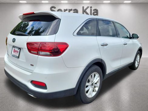 Used 2019 Kia Sorento FWD image 5