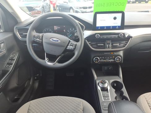 Used 2021 Ford Escape SE w/ Convenience Package AWD/4WD image 9