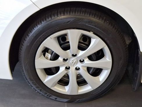 Used 2023 Toyota Corolla LE w/ Carpet Mat Package (TMS) image 9