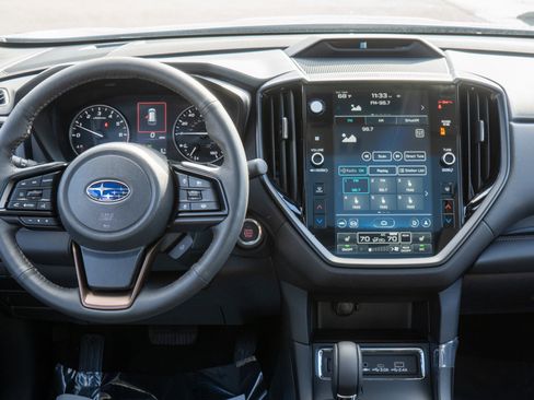 New 2026 Subaru Ascent Limited Bronze image 11