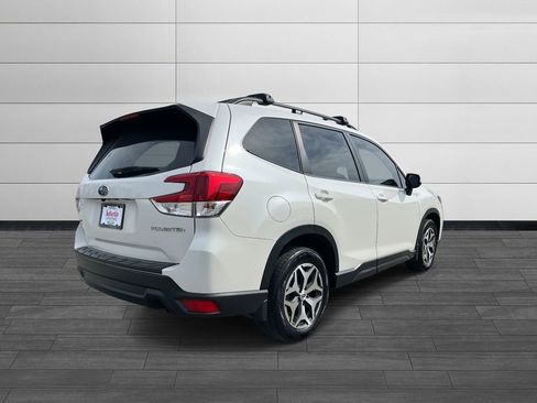 Used 2021 Subaru Forester Premium w/ Popular Package #1 image 3