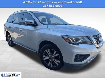 Used 2017 Nissan Pathfinder SL