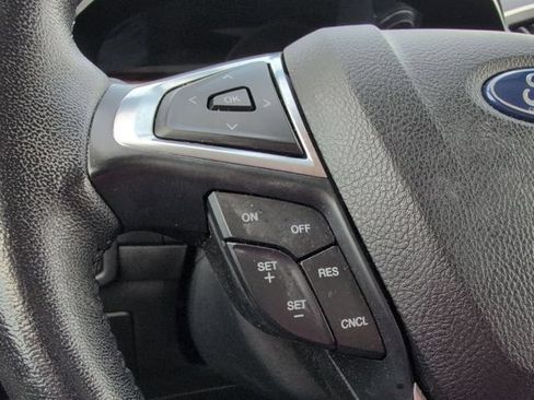 Used 2023 Ford Edge SEL AWD/4WD image 21