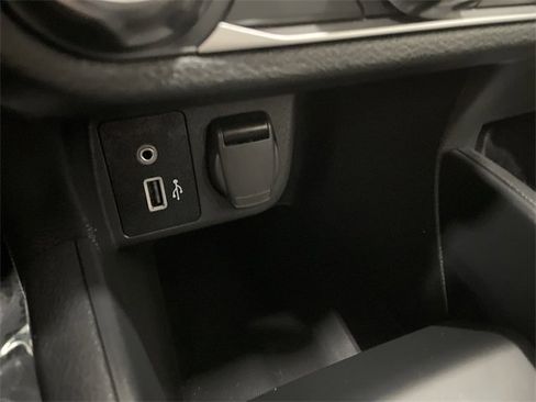 Used 2025 Nissan Versa S w/ Trunk Package image 24