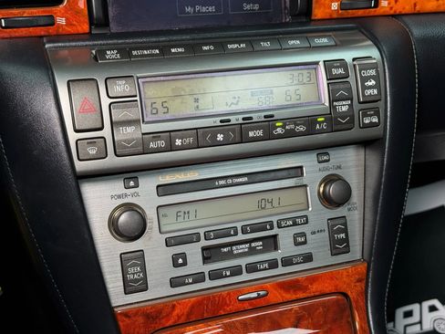 Used 2005 Lexus SC 430 Convertible image 36