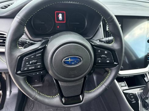 Used 2025 Subaru Outback Onyx Edition AWD/4WD image 13