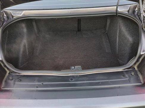 Used 2022 Dodge Challenger R/T w/ Plus Package image 6