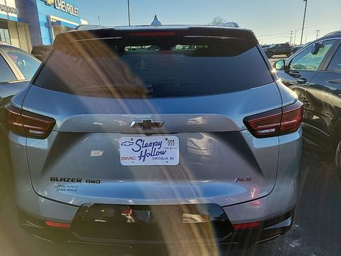 Used 2025 Chevrolet Blazer RS w/ Enhanced Convenience Package image 4