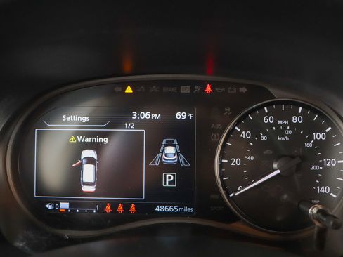 Used 2021 Nissan Kicks SV image 15