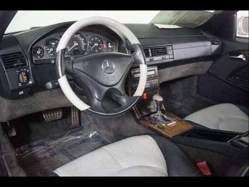 Used 2002 Mercedes-Benz SL 500 image 13