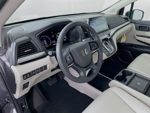 New 2026 Honda Odyssey EX-L image 8