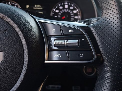 Certified 2023 Kia Forte GT-Line image 23