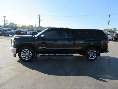 Used 2014 GMC Sierra 1500 SLT w/ Suspension Package, Off-Road AWD/4WD image 10