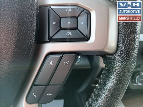 Used 2016 Ford F150 Lariat AWD/4WD image 12
