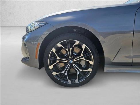 Used 2026 BMW 330i Sedan w/ Premium Package image 8