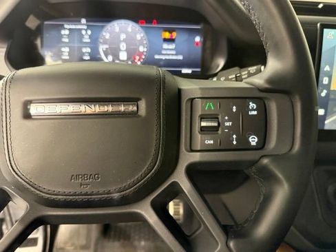 Used 2024 Land Rover Defender 110 X AWD/4WD image 20