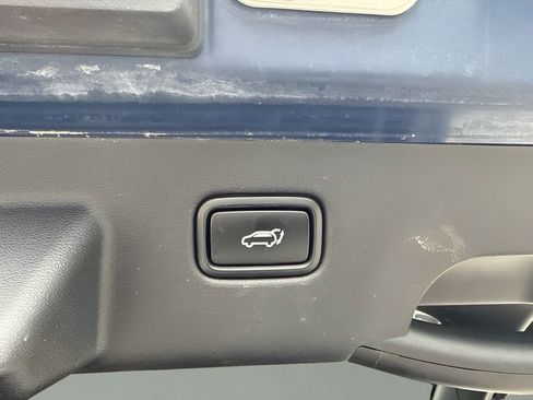 Used 2022 Kia EV6 GT-Line w/ GT-Line Suede Seat Package RWD image 27