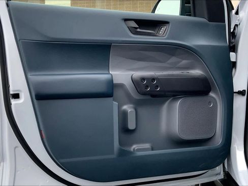 Used 2025 Ford Maverick XLT w/ XLT Luxury Package image 22