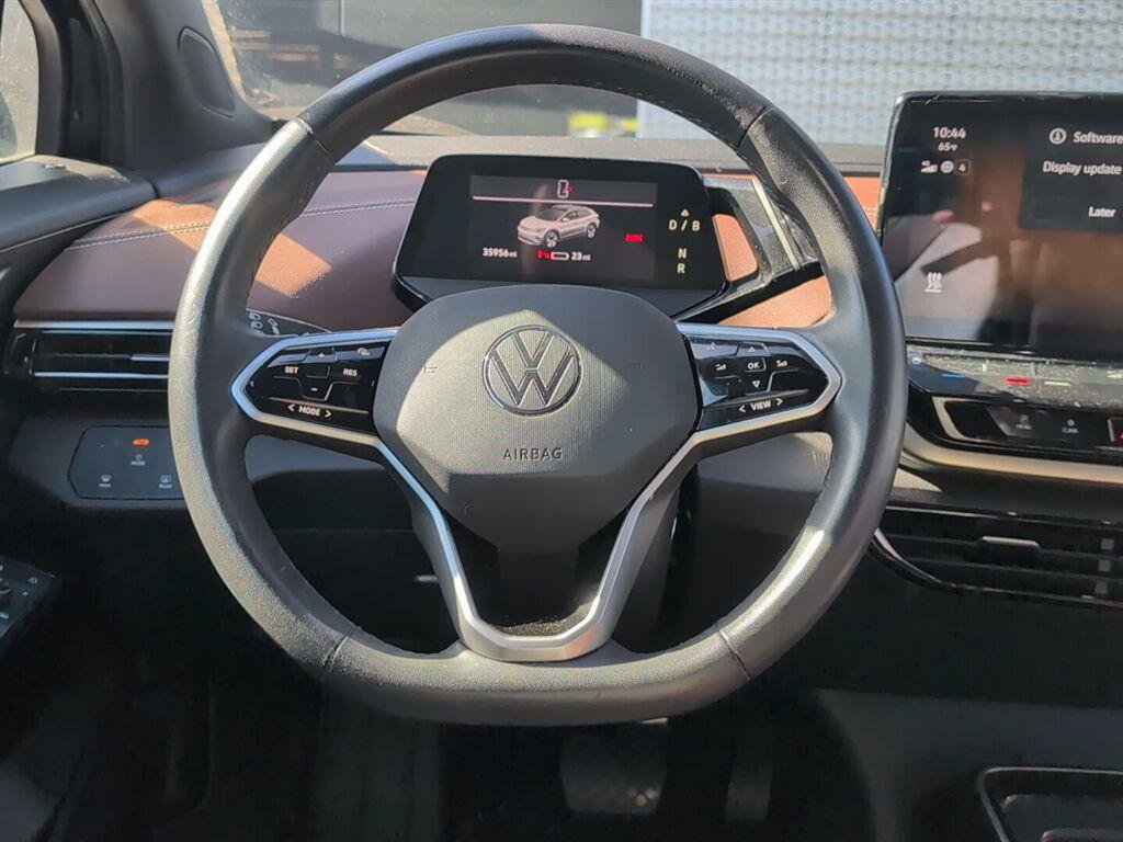 Used 2023 Volkswagen ID.4 Pro RWD image 10