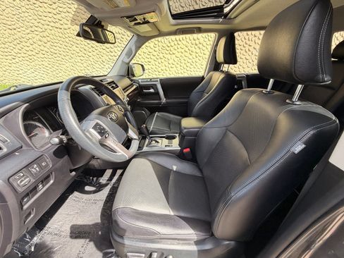 Used 2021 Toyota 4Runner Limited AWD/4WD image 13