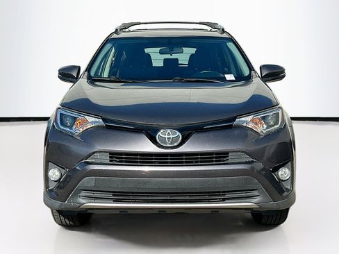 Used 2016 Toyota RAV4 XLE image 2