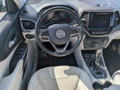 Used 2019 Jeep Cherokee Limited w/ Technology Group image 13