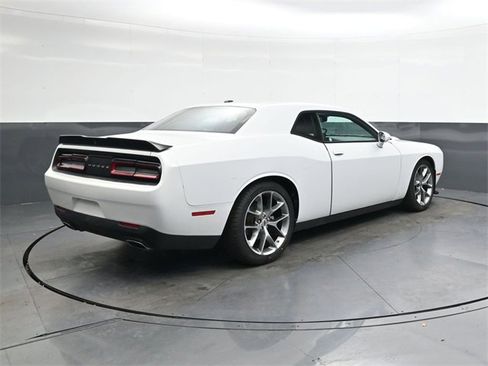 Used 2023 Dodge Challenger GT image 4