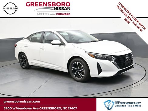 Used 2025 Nissan Sentra SV FWD image 1