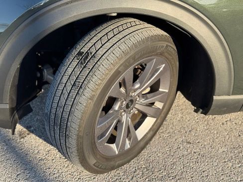 Used 2022 Ford Explorer XLT w/ Equipment Group 202A image 39