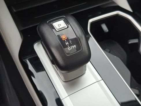 Used 2025 Mitsubishi Outlander SEL AWD/4WD image 33