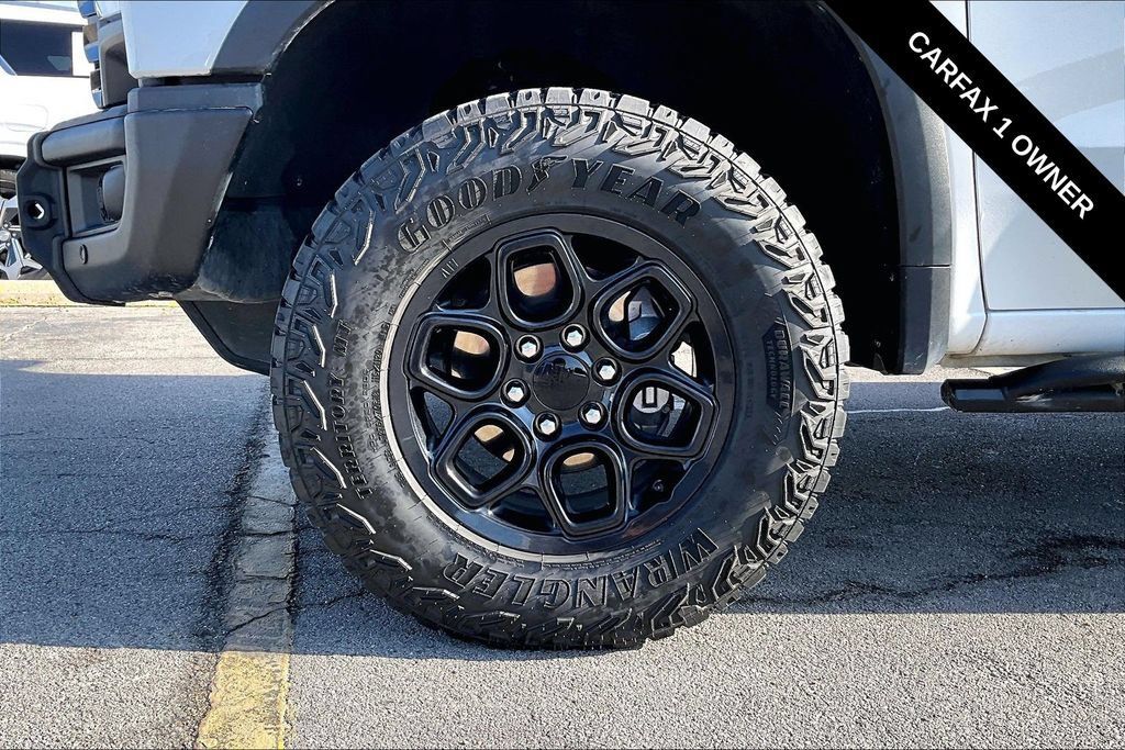 Used 2024 Chevrolet Silverado 1500 ZR2 w/ ZR2 Bison Edition AWD/4WD image 33