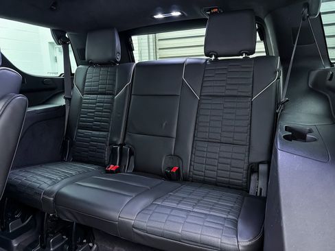 Used 2021 Cadillac Escalade Sport Platinum w/ Heavy-Duty Trailer Package image 43