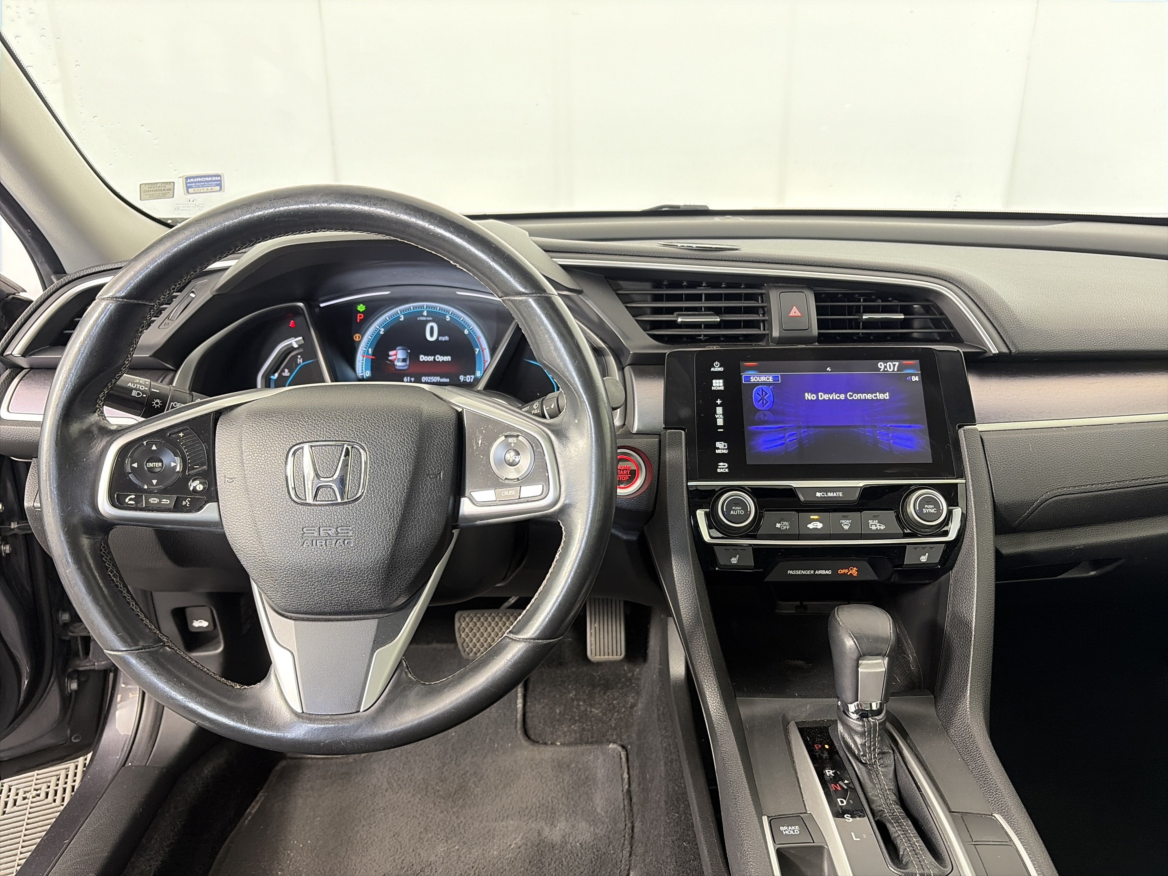 Used 2018 Honda Civic EX-T image 5