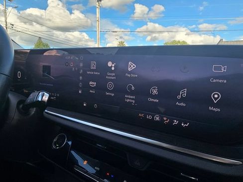 Used 2024 Buick Envision Preferred AWD/4WD image 20