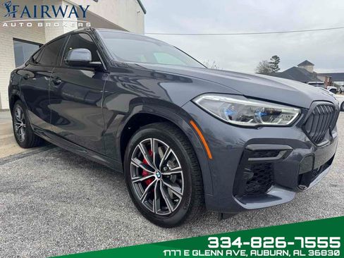 Used 2022 BMW X6 M50i w/ Executive Package image 4
