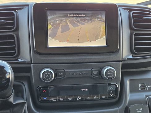New 2026 RAM ProMaster 2500 w/ Convenience Group FWD image 18